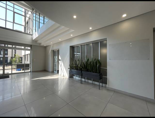 325M² OFFICE TO LET IN SANDTON CENTRAL
